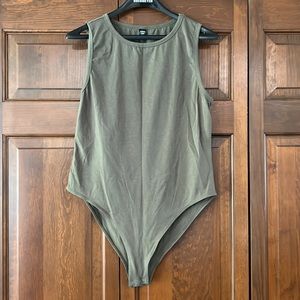SHEIN curve 2x army green tank bodysuit